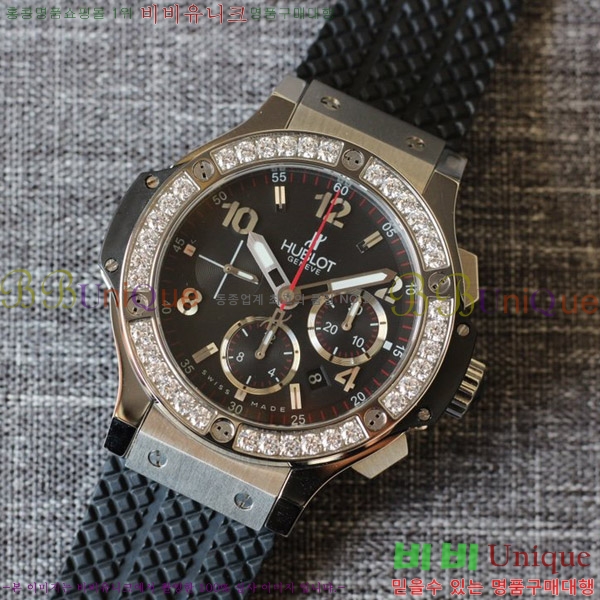 ST ������ hublot ��� 301 PB 131 RX 88HT17721-7