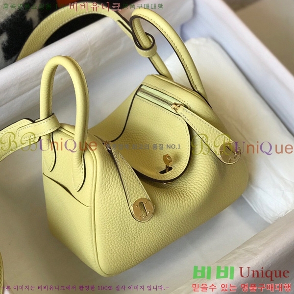 #�����޽� ����� �̴� 19������ KH785921-872