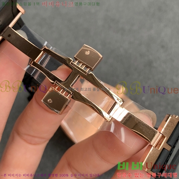 ����ũ �ķ� V45 �ð� 7051517-1