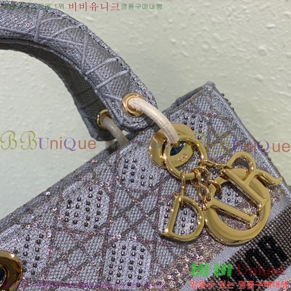 #��� ���̵�� D671841-3