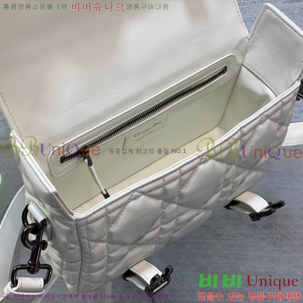 #22SS ��� ķ�� ����� M1243-301