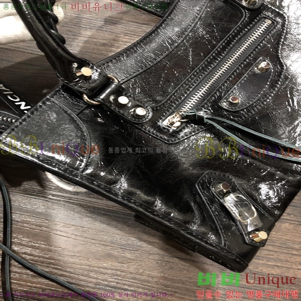 #�߷��þư� ��Ƽ�� ���� �ǹ� 6BL699633-37-1