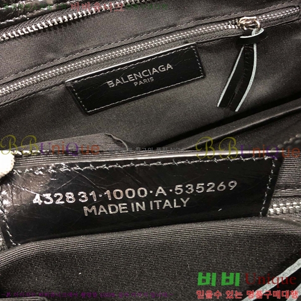 #�߷��þư� ��Ƽ�� ���� �ǹ� 6BL699633-37-1