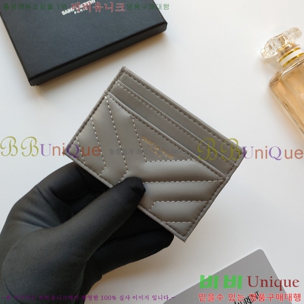 ���ζ� ī������ 705218-3