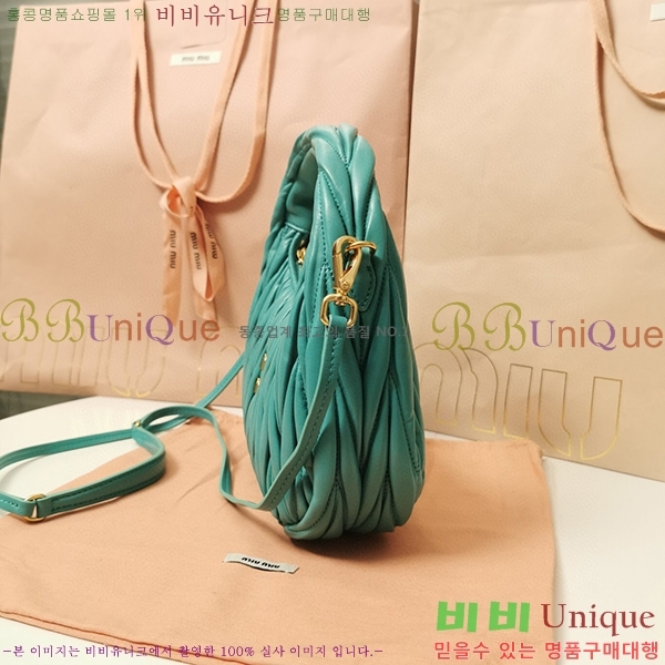 #�̿�̿� �ϴ� ���׶�� ȣ���� ���� 5BC125-101