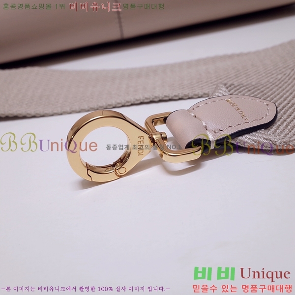 #��� ��ī�� X ����Ʈ �̵� F01130D6100-6