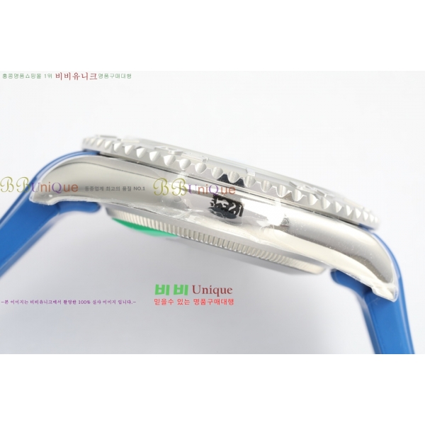 �ѷ��� ��Ʈ������ 158713-4