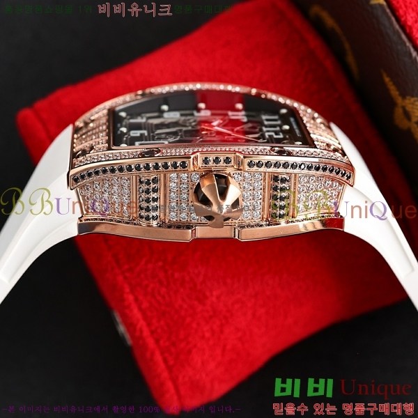 ������ �� RM67-01 �ð� EYT28122-1