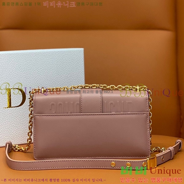 #��� 30 ���״� �̽�Ʈ ����Ʈ ü�ι� M9334-202