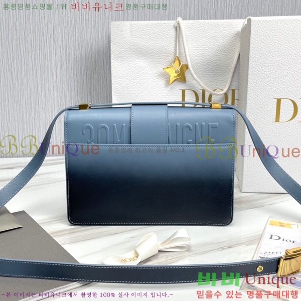 #��� 30 �����ι� M9203-301