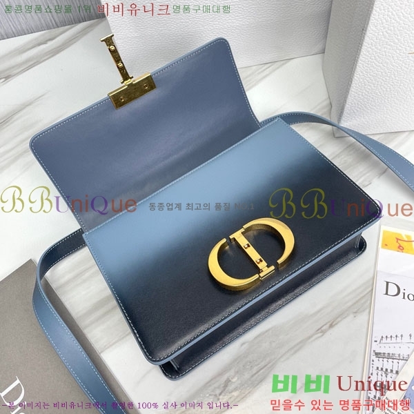 #��� 30 �����ι� M9203-301