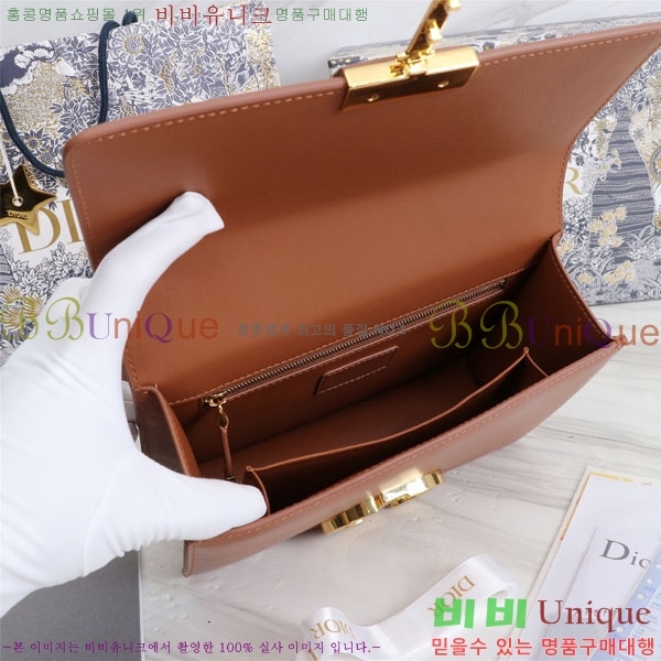 #��� 30 �����ι� M9203-109