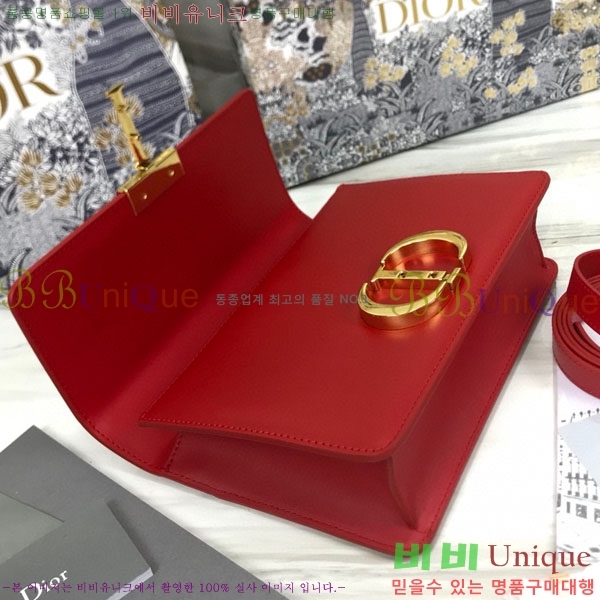 #��� 30 �����ι� M9203-111