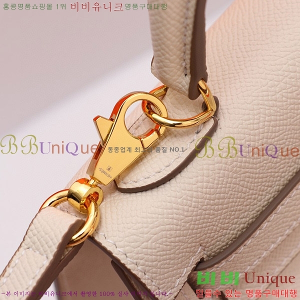 �����޽� �̸��� �ۼ۰��� 3HJ884466-9(25/28)