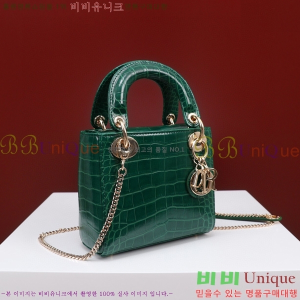 #��� ���̵�� �̴� M050566-111