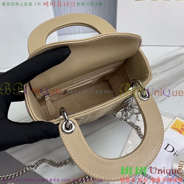 #��� ���̵�� �̴� ĳ��� 18800-1-41