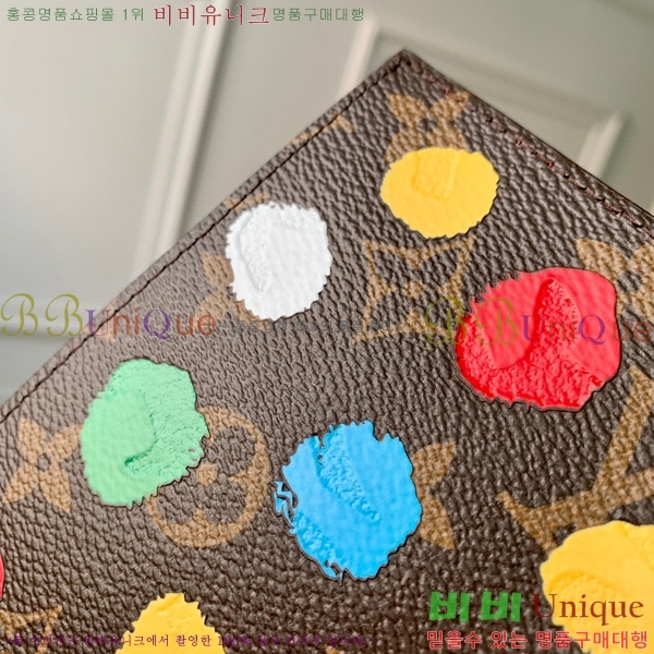 #���̺��� LV x YK �н���Ʈ Ŀ�� M81994-100