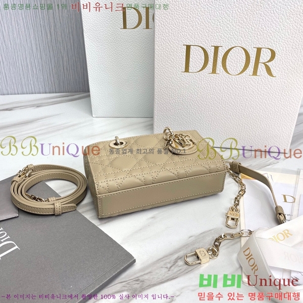 #��� ���̵� �� ���̹� ����ũ�� M05402-107