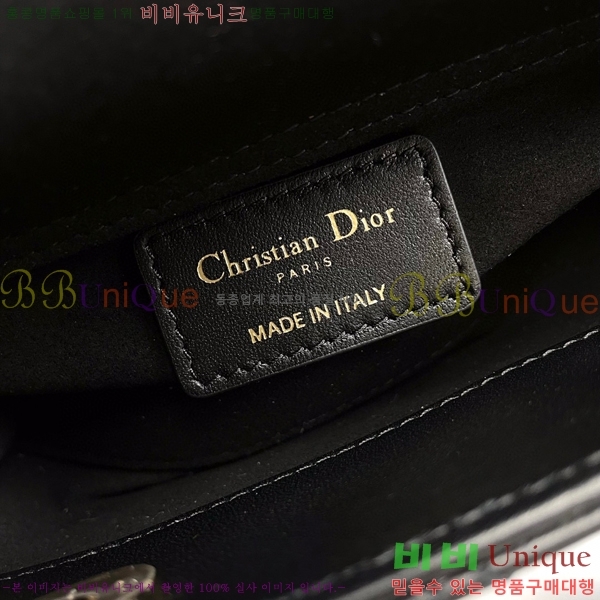 #��� ���̵� �� ���̹� ����ũ�� M05402-113