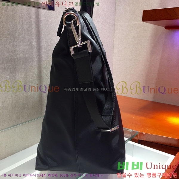 #����� �ﰢ�ΰ� �����Ϸ� ��Ʈ�� 2VG024-100