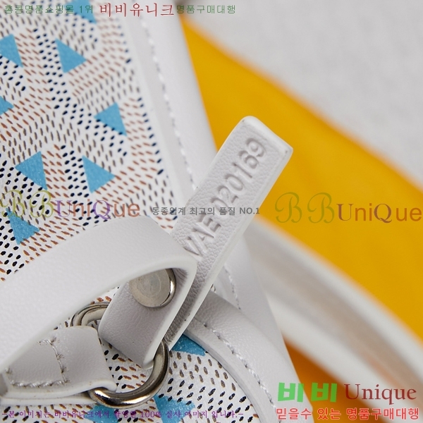 #���ߵ� ������ Ŭ�����ξ� GV52562-105