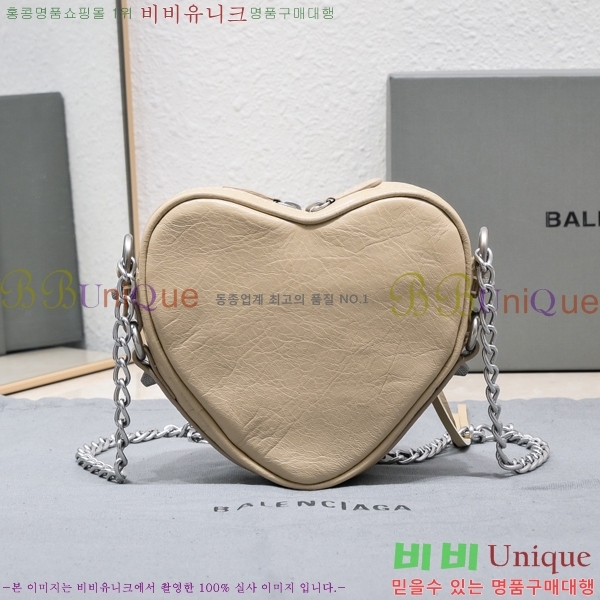 #�߷��þư� ��ī�� ��Ʈ�� 852411-104