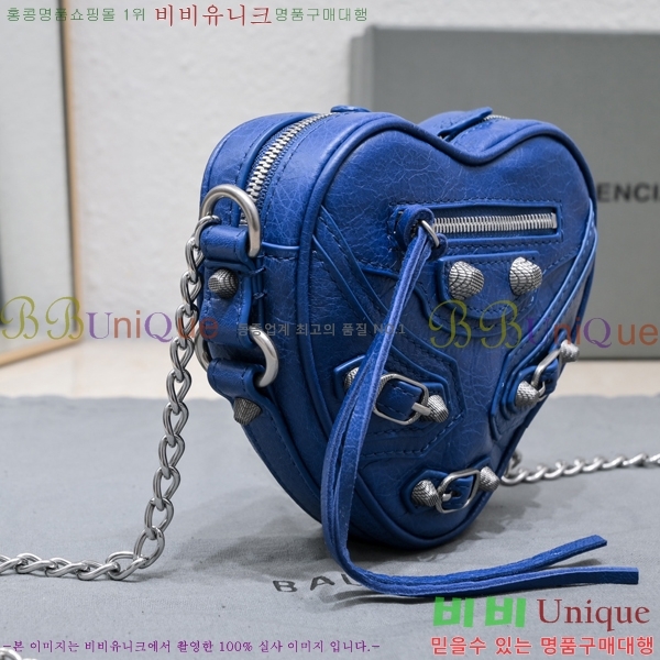 #�߷��þư� ��ī�� ��Ʈ�� 852411-107