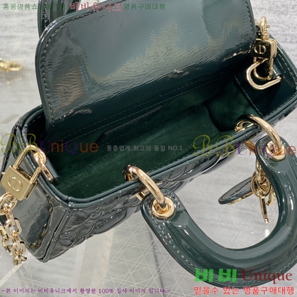 #��� ���̵� �� ���̹� ����ũ�� M05402-204