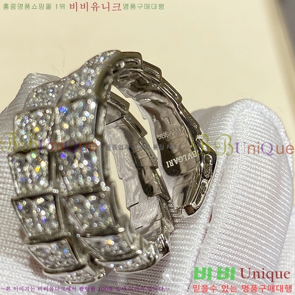 �Ұ��� ���� B205212