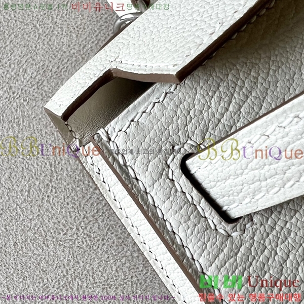 #�����޽� �̸��� 19������ HE58411251-19(���긣����)