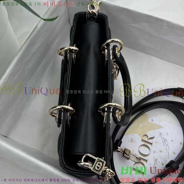 #��� ���̵� �� ���̹� ���� M0613-210