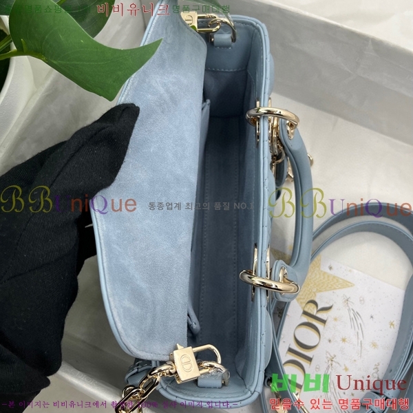 #��� ���̵� �� ���̹� ���� M0613-207