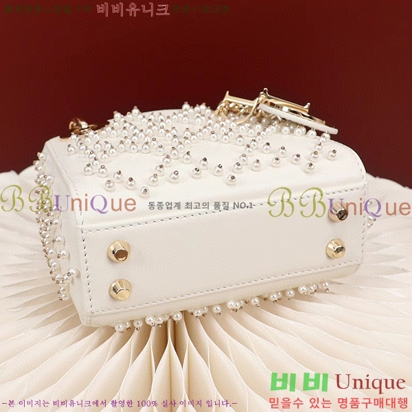 #��� ���̵�� ����ũ�� M085658-101