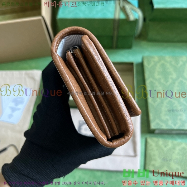 #���� ���е� ���ͷ�ŷ ������ 760302-212