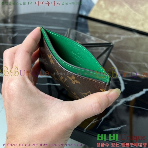 #���̺��� ī�� Ȧ�� ���׷� �Ƹ����� M61733-107