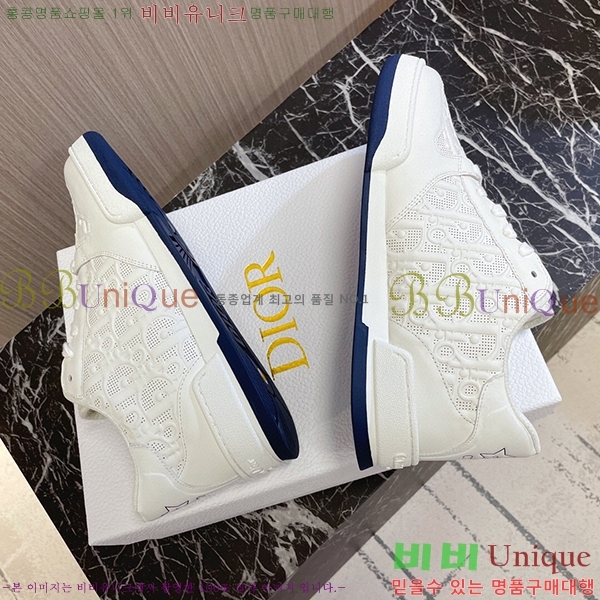 ��� �� ����Ŀ�� �ȭ �������� 42D114661-5