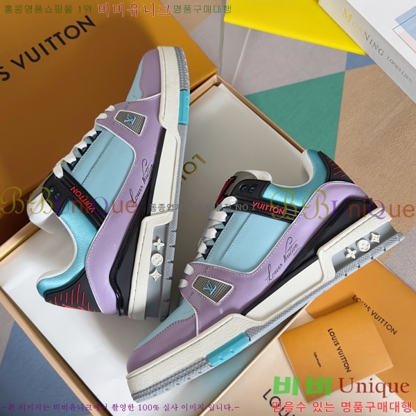 LV Ʈ���̳� ����Ŀ�� 53L23122631-