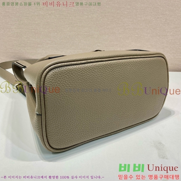 #����� �ﰢ�ΰ� �κ����� 1BG443-203