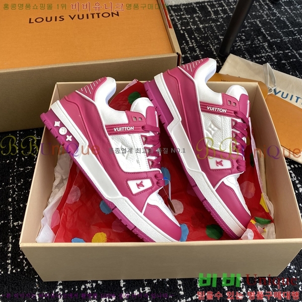 ���̺��� LV Ʈ���̳� ����Ŀ�� 48L2412435-6