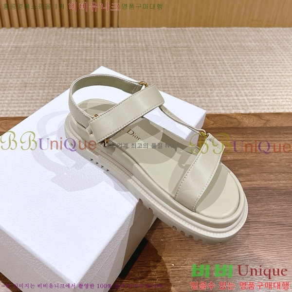 ��� D-���̺� ���� D5656241-4