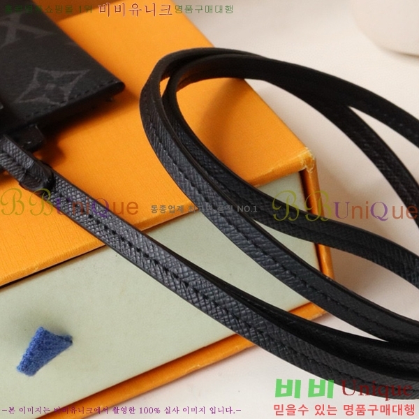 #���̺��� ī�� Ȧ�� ����� M83153-1