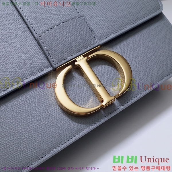 #��� 30 �����ι� M9203-662