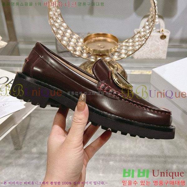 ���� ��� ���� 33D748813-1