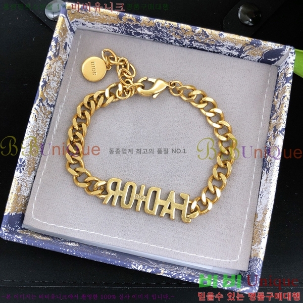 ��� ���� D55O9826-6