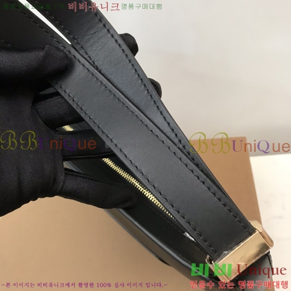 ������ �̴� Ŭ��ġ�� 34BU245252-2