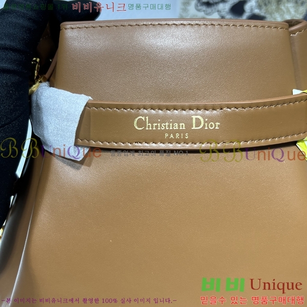 #��� CEST ������Ʈ ��ù� M2271-301