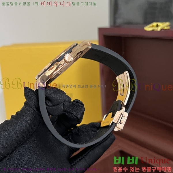 ST ���� ������ Hublot Ŭ���� ǻ�� 44mm HF8971-2