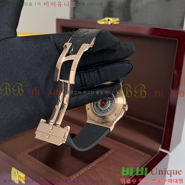 ST ���� ������ Hublot Ŭ���� ǻ�� 44mm HF8971-2