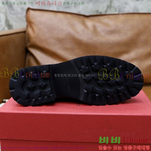 ��󰡸� Ŭ���� ���� 48F24515-6-2