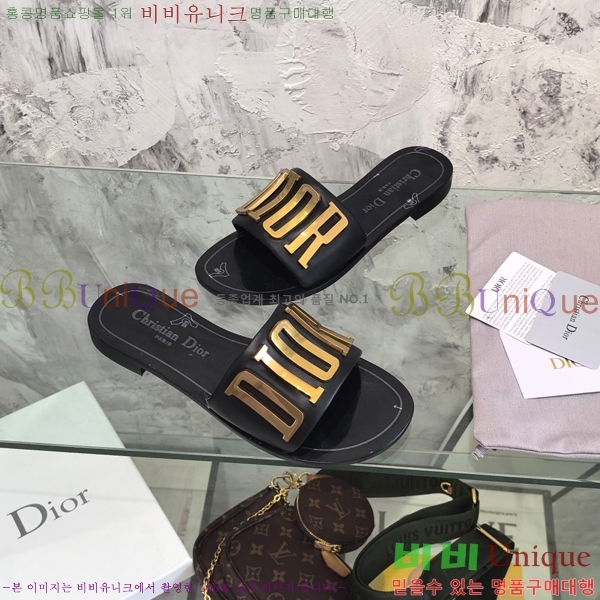 ��� ���� 30DLC2452466-513-1